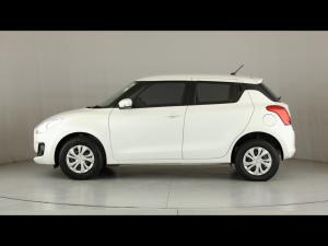 Suzuki Swift 1.2 GLX auto - Image 22