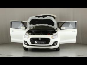 Suzuki Swift 1.2 GLX auto - Image 28