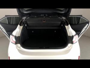 Toyota Corolla hatch 1.2T XR - Image 13