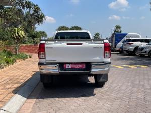 Toyota Hilux 2.4GD-6 single cab Raider manual - Image 5