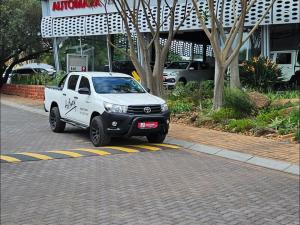 Toyota Hilux 2.4GD-6 double cab SR - Image 1