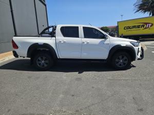 Toyota Hilux 2.4GD-6 double cab 4x4 Raider auto - Image 3