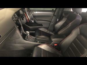 Volkswagen Golf GTI - Image 7