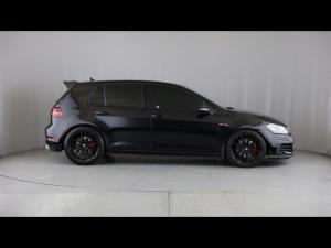 Volkswagen Golf GTI - Image 3