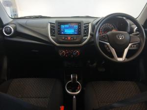 Toyota Vitz 1.0 XR manual - Image 6