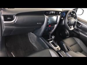 Toyota Fortuner 2.4GD-6 auto - Image 7