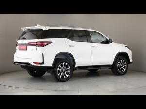 Toyota Fortuner 2.4GD-6 auto - Image 2