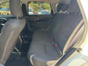 Toyota Urban Cruiser 1.5 XR auto - Image 17