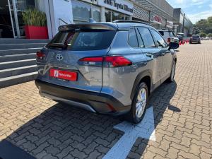 Toyota Corolla Cross 1.8 Hybrid XS - Image 2