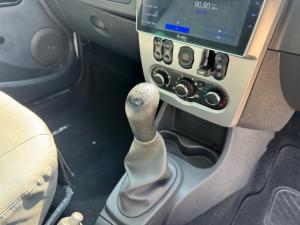 Nissan NP200 1.6i safety pack (aircon) - Image 9