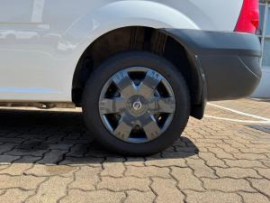 Nissan NP200 1.6i safety pack (aircon) - Image 13