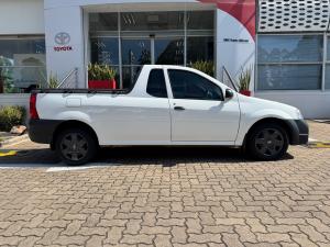 Nissan NP200 1.6i safety pack (aircon) - Image 3