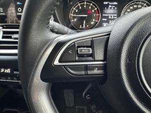 Toyota Starlet 1.5 XR auto - Image 9