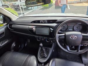 Toyota Hilux 2.0 VvtiP/U Single Cab - Image 6