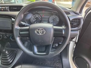 Toyota Hilux 2.0 VvtiP/U Single Cab - Image 7