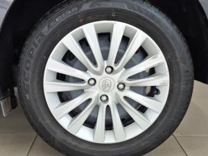 Toyota Starlet 1.4 Xi - Image 15