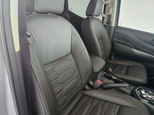 Nissan Navara 2.5DDTI PRO-4X 4X4 automatic D/C - Image 10