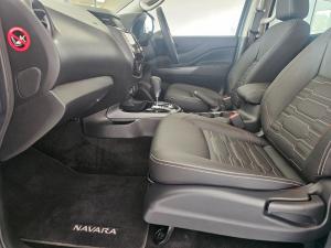 Nissan Navara 2.5DDTI PRO-4X 4X4 automatic D/C - Image 6