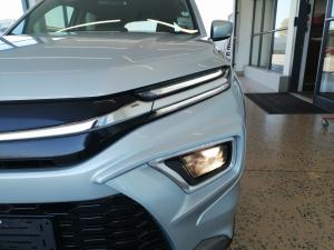 Toyota Urban Cruiser 1.5 XR automatic - Image 8