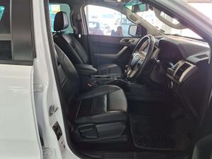Ford Everest 3.2 Tdci XLT 4X4 automatic - Image 9