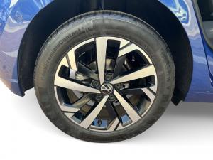 Volkswagen Polo hatch 1.0TSI Life auto - Image 16