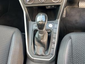 Volkswagen Polo hatch 1.0TSI Life auto - Image 20
