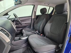 Hyundai i20 1.6 GLS - Image 11