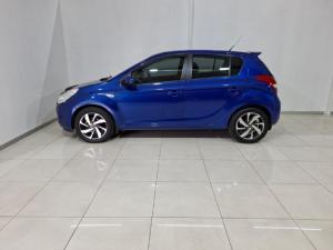 Hyundai i20 1.6 GLS - Image 9
