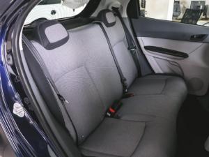 Tata Tiago 1.2 XT manual - Image 6