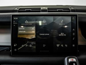 Land Rover Defender 110 D350 X-Dynamic HSE - Image 16