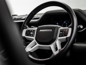 Land Rover Defender 110 D350 X-Dynamic HSE - Image 19