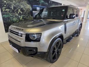 Land Rover Defender 110 D350 X-Dynamic HSE - Image 1