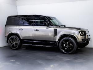 Land Rover Defender 110 D350 X-Dynamic HSE - Image 2