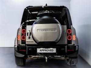 Land Rover Defender 110 D350 X-Dynamic HSE - Image 4