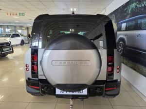 Land Rover Defender 110 D350 X-Dynamic HSE - Image 5