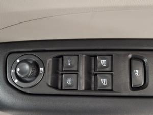 Renault Triber 1.0 Prestige - Image 16