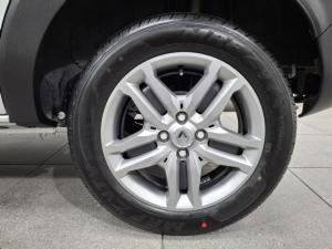 Renault Triber 1.0 Prestige - Image 17