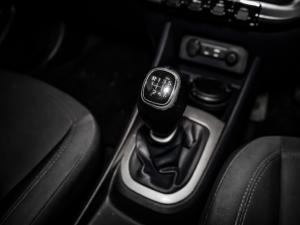 Kia Rio sedan 1.4 - Image 11