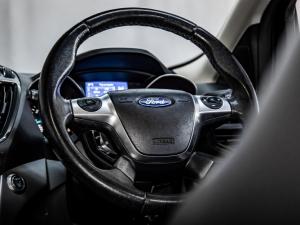 Ford Kuga 1.6T Trend - Image 8