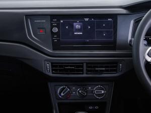 Volkswagen Polo hatch 1.0TSI - Image 19