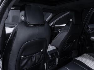 Jaguar F-Pace 30d AWD S First Edition - Image 17