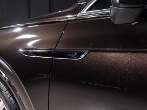 Volkswagen Touareg V6 TDI Executive R-Line - Image 10