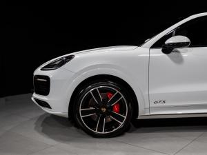 Porsche Cayenne GTS coupe - Image 7