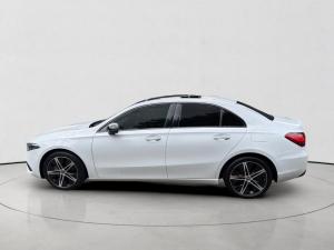 Mercedes-Benz A-Class A200d sedan AMG Line - Image 4