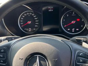 Mercedes-Benz V-Class V300d Exclusive - Image 10