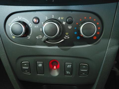 Image Renault Sandero 66kW turbo Stepway Plus