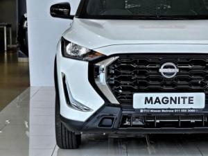Nissan Magnite 1.0 Move panel van - Image 9