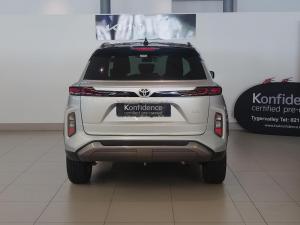 Toyota Urban Cruiser 1.5 XR manual - Image 8