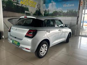 Suzuki Swift 1.2 GL manual - Image 3