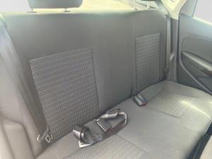 Volkswagen Polo Vivo hatch 1.4 Trendline - Image 12